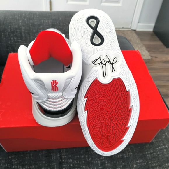 Nike Shoes Kyrie Infinity Basketball Shoes Poshmark
